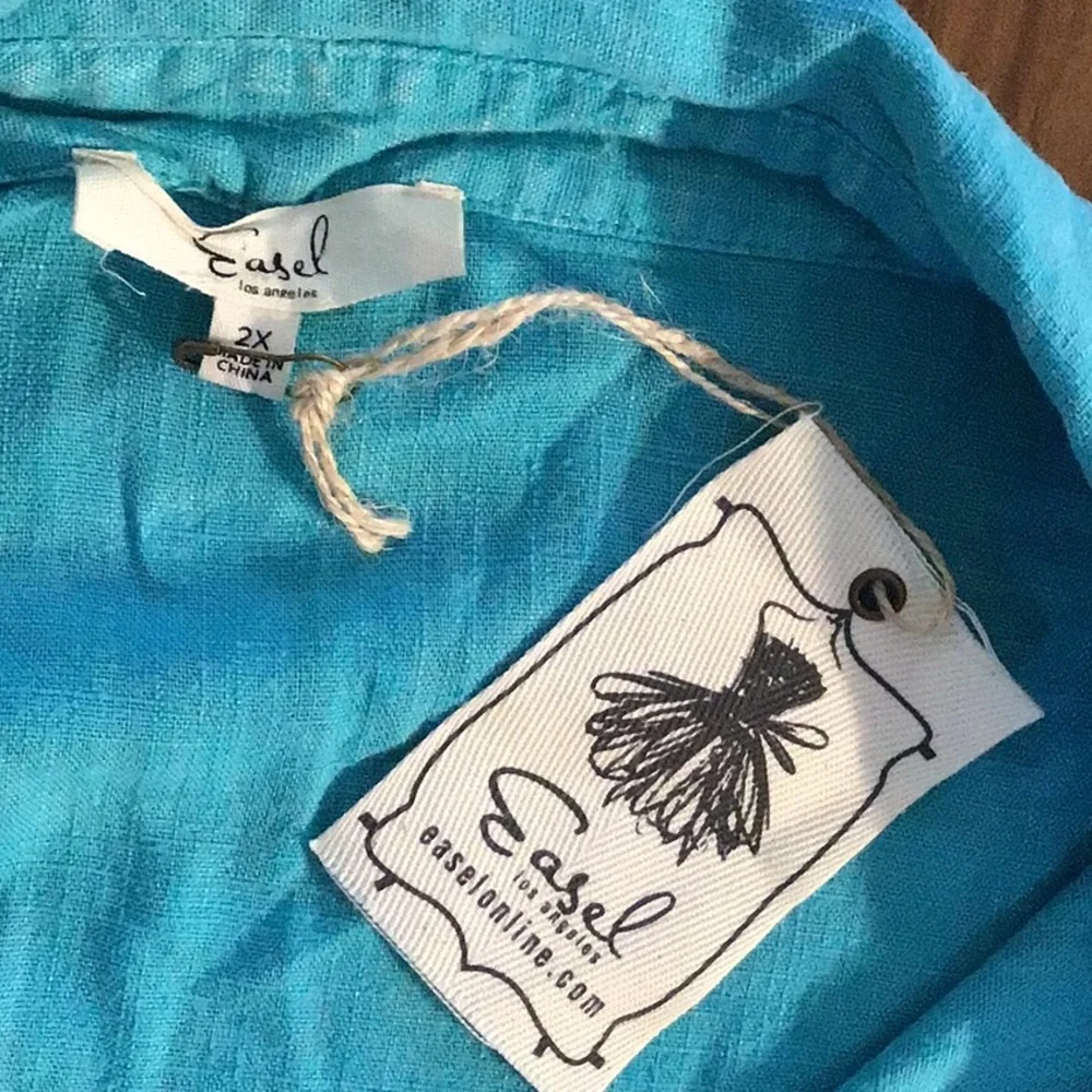 $13 TGIF🧁Wknd Sale Easel blue tunic NWT 2X - Picture 3 of 4